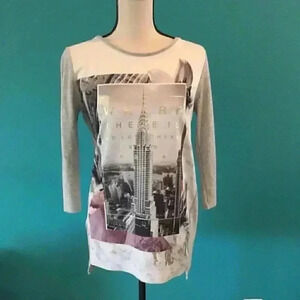 ⭐️ Stradivarius long sleeve shirt in size medium